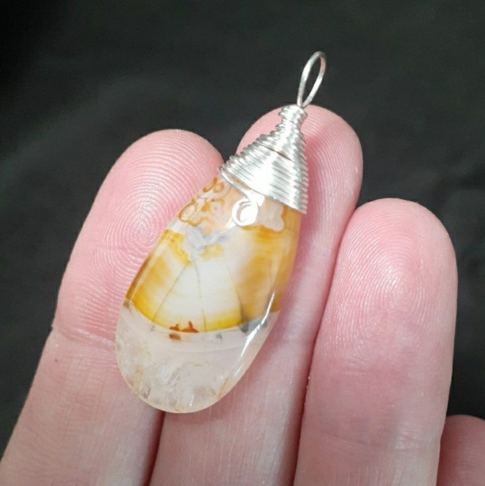 AGATE & 925 SS PENDANT